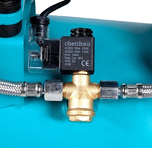 compresor-fara-ulei-1500w-30l compresor-fara-ulei-1500w-30l