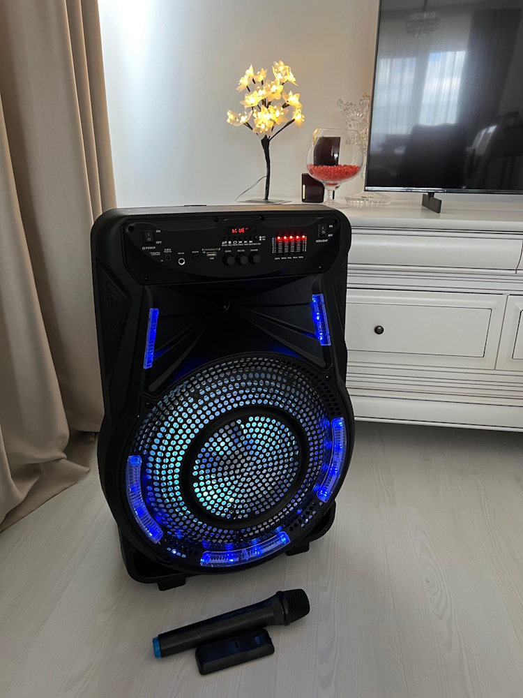 boxa-activa-100w-rms-bluetooth-microfon-wireless--radio-fm boxa-activa-100w-rms-bluetooth-microfon-wireless--radio-fm