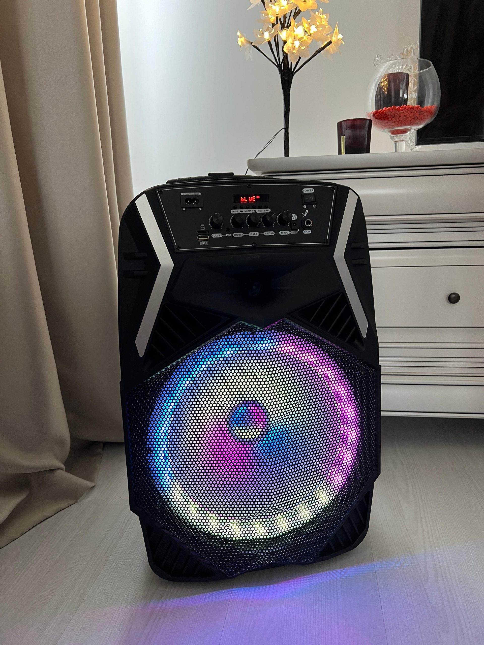boxa-activa-wainer-sk01--70w-rms-microfon-bluetooth boxa-activa-wainer-sk01--70w-rms-microfon-bluetooth