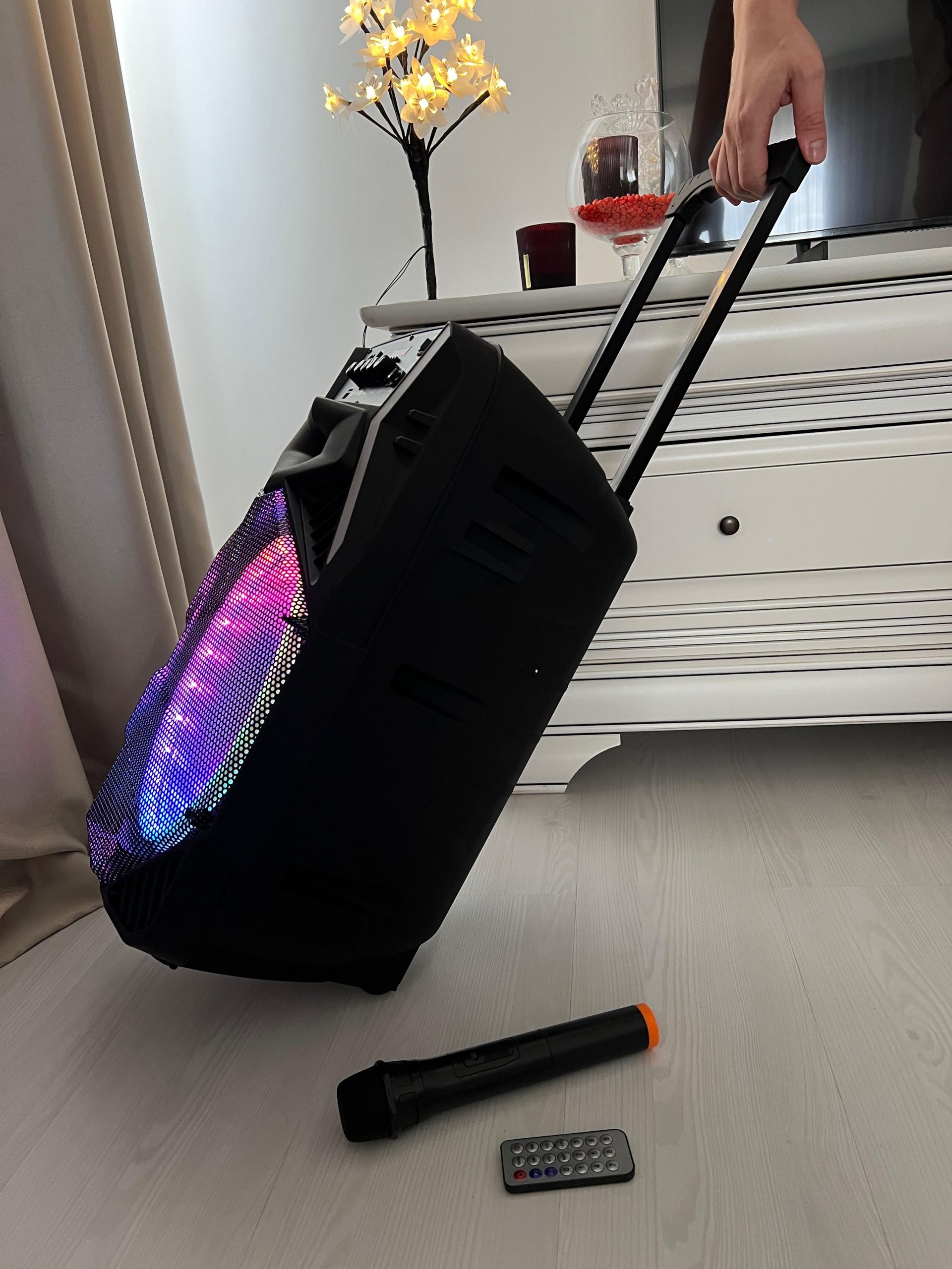 boxa-activa-wainer-sk01--70w-rms-microfon-bluetooth boxa-activa-wainer-sk01--70w-rms-microfon-bluetooth