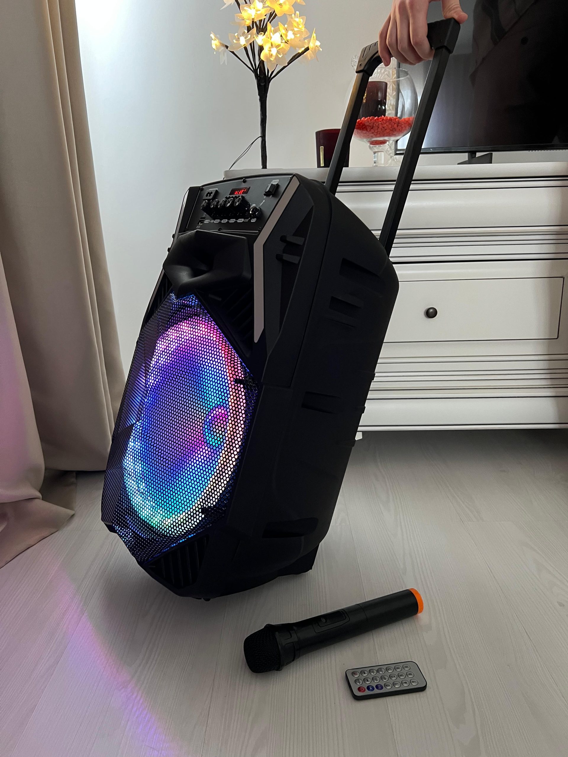 boxa-activa-wainer-sk01--70w-rms-microfon-bluetooth boxa-activa-wainer-sk01--70w-rms-microfon-bluetooth